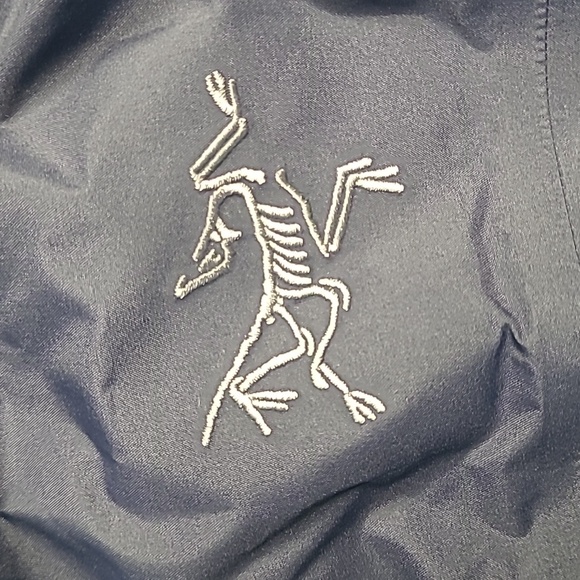 Arc'teryx Beta Insulated Jacket Men's - Black Sapphire, XL - Season 2024 - Picture 6 of 11